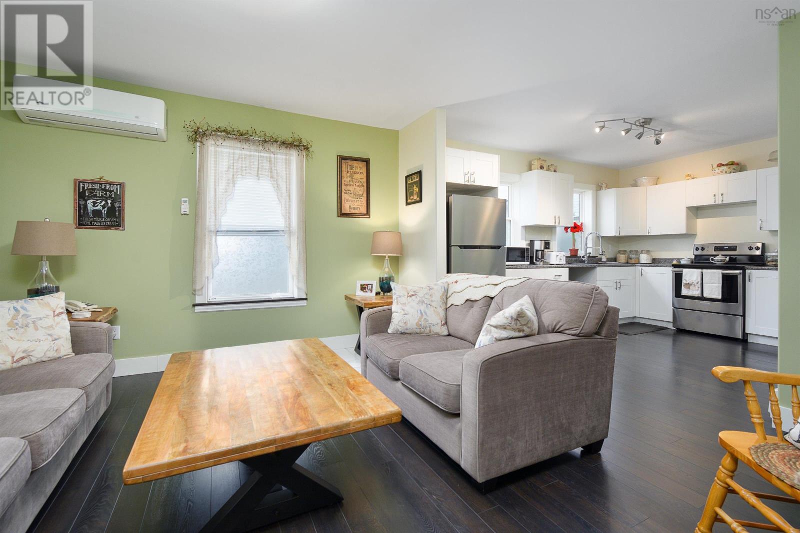 7 Cottage Street, Sydney Mines, Nova Scotia  B1V 2N3 - Photo 18 - 202405307