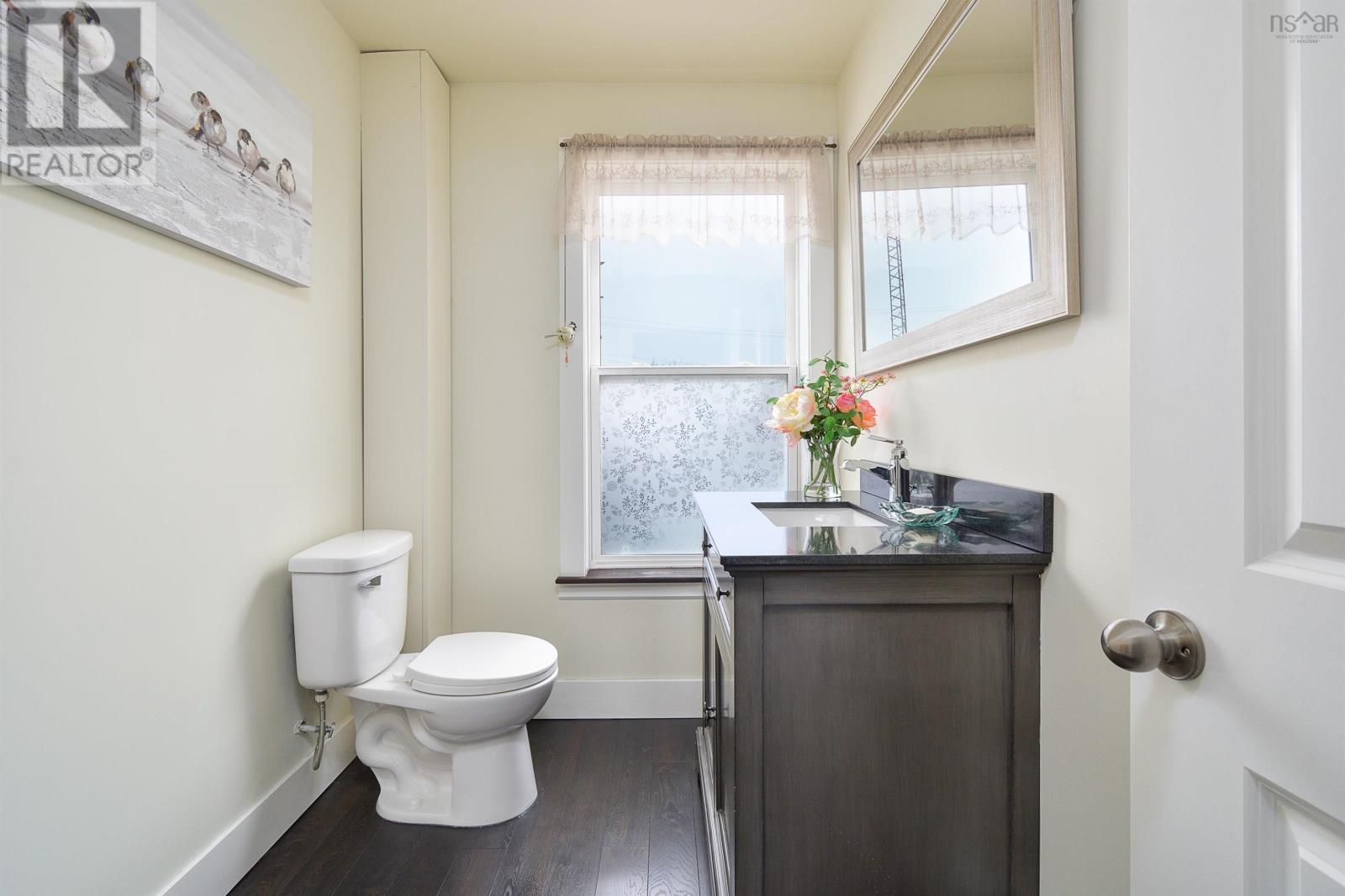 7 Cottage Street, Sydney Mines, Nova Scotia  B1V 2N3 - Photo 32 - 202405307