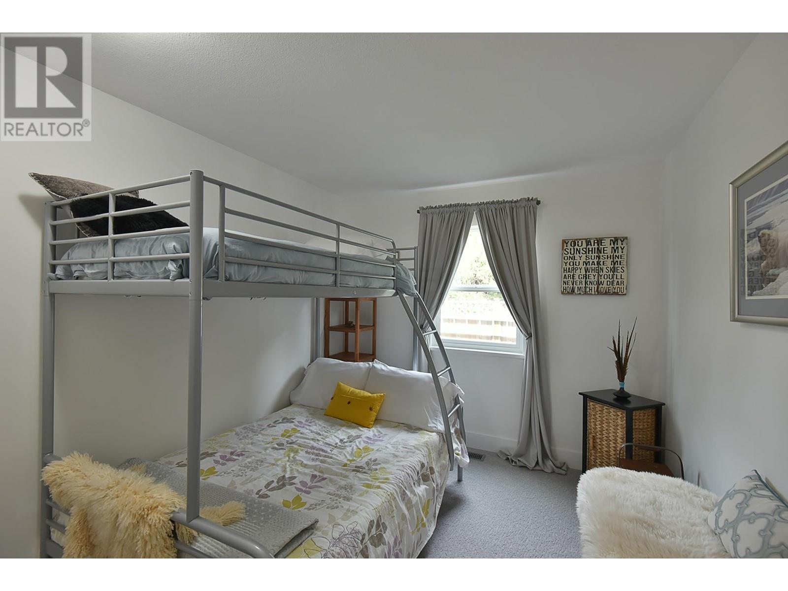 4883 Bluegrouse Drive, Sechelt, British Columbia  V7Z 0G4 - Photo 18 - R2862406