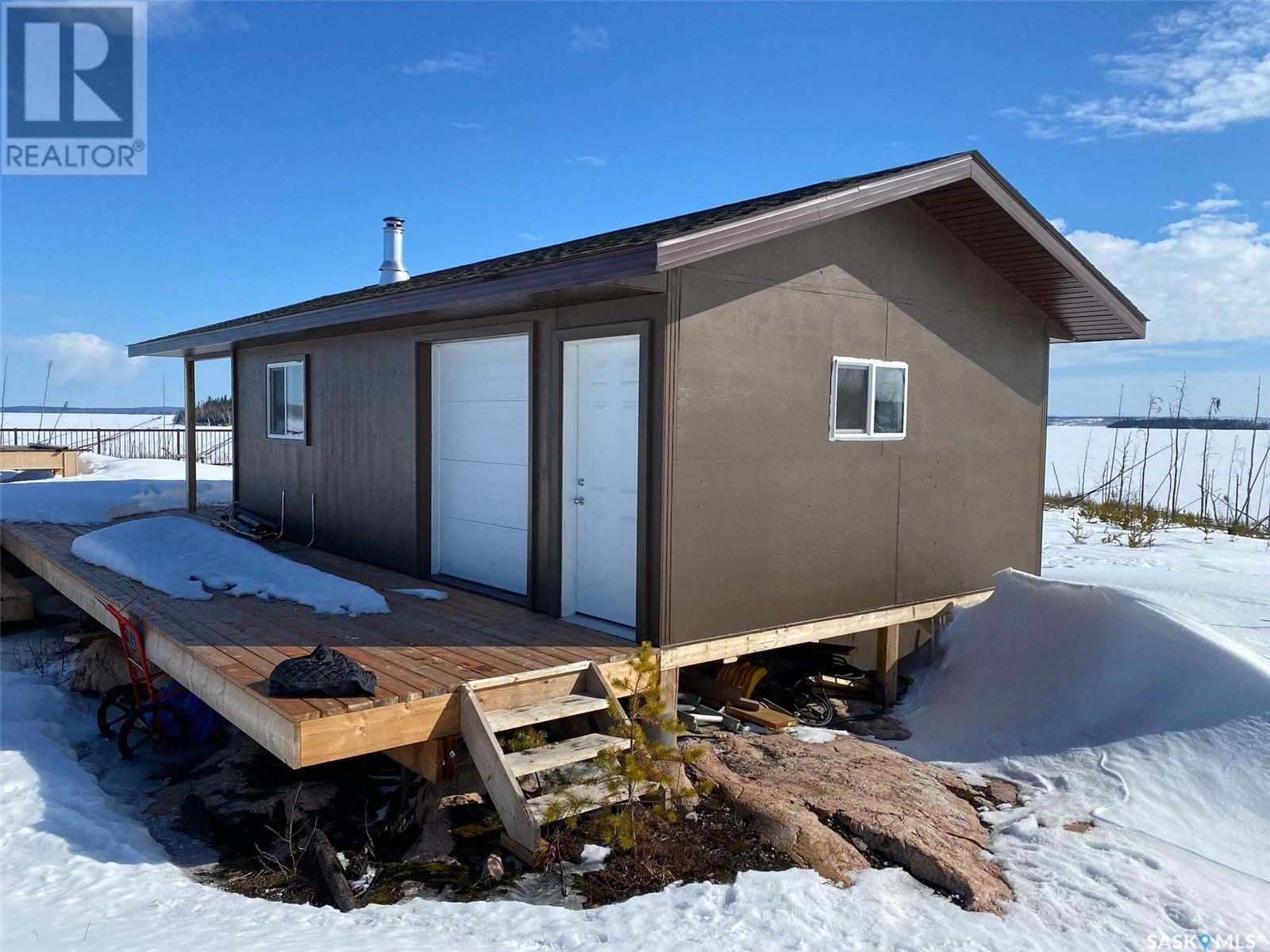 English Bay Leased Cabin, Lac La Ronge, Saskatchewan  S0J 1L0 - Photo 11 - SK962816