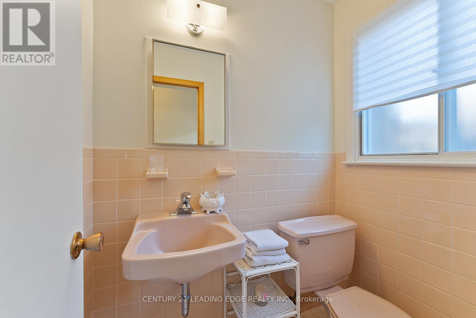 3268 Lonefeather Crescent, Mississauga, Ontario  L4Y 3G5 - Photo 30 - W8160244