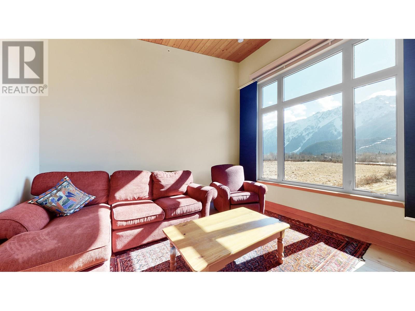 1380 Collins Road, Pemberton, British Columbia  V0N 2L0 - Photo 24 - R2862433