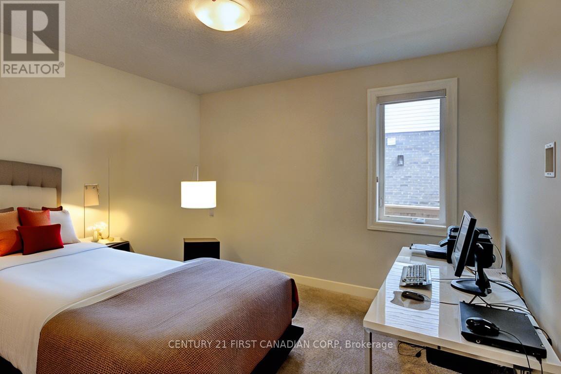 2003 Lockwood Cres, Strathroy-Caradoc, Ontario  N0L 1W0 - Photo 22 - X8169236