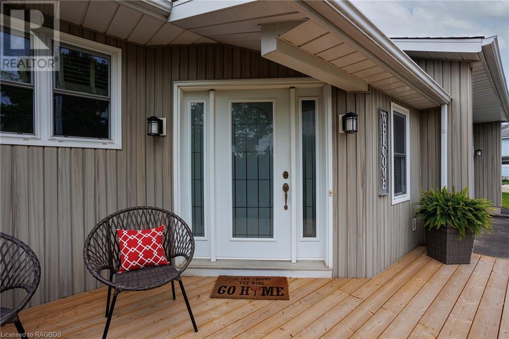 435 King Street, Palmerston, Ontario  N0G 2P0 - Photo 5 - 40560875