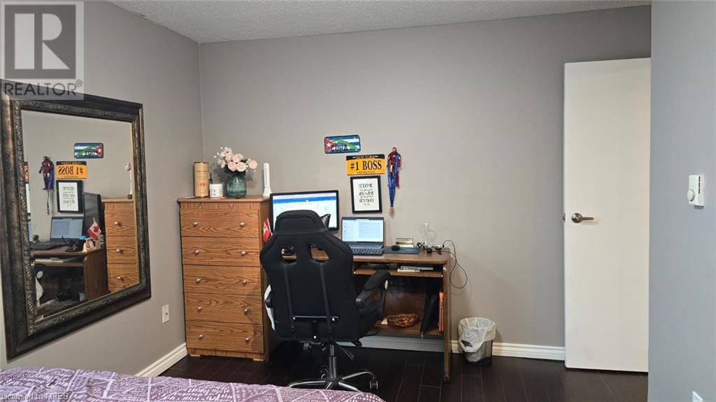 45 Pond Mills Road Unit# 302, London, Ontario  N5Z 4W5 - Photo 14 - 40554526