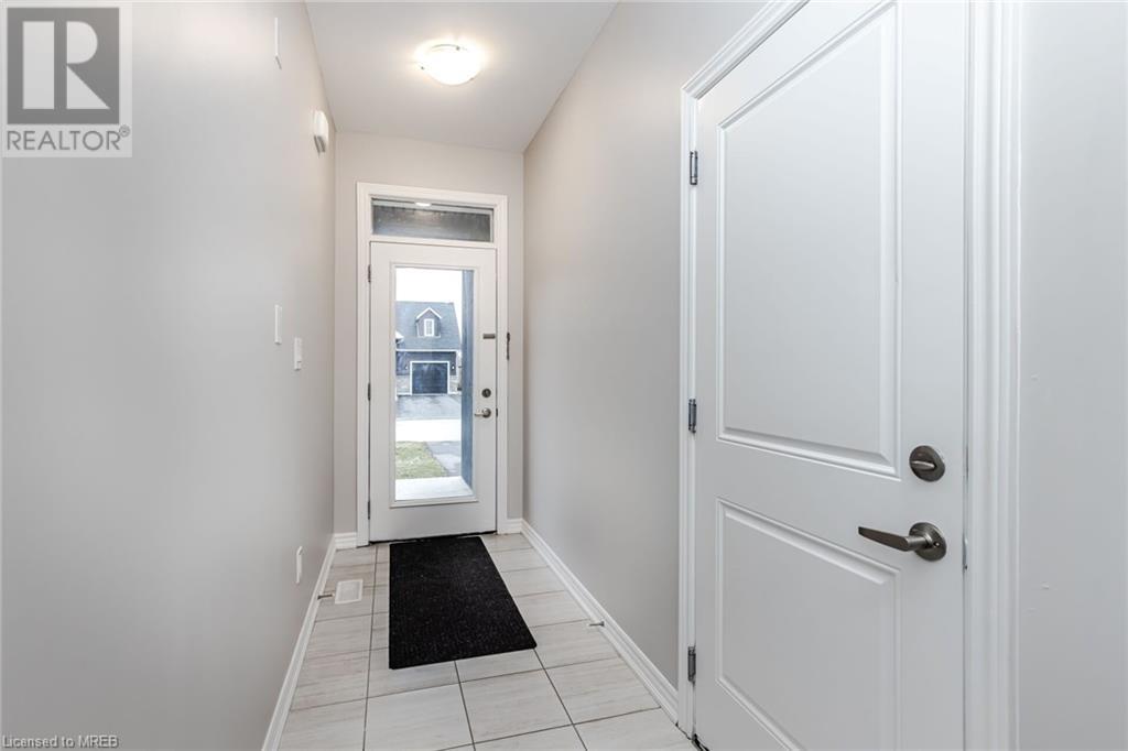193 Iva Street, Welland, Ontario  L3B 0H8 - Photo 5 - 40554731