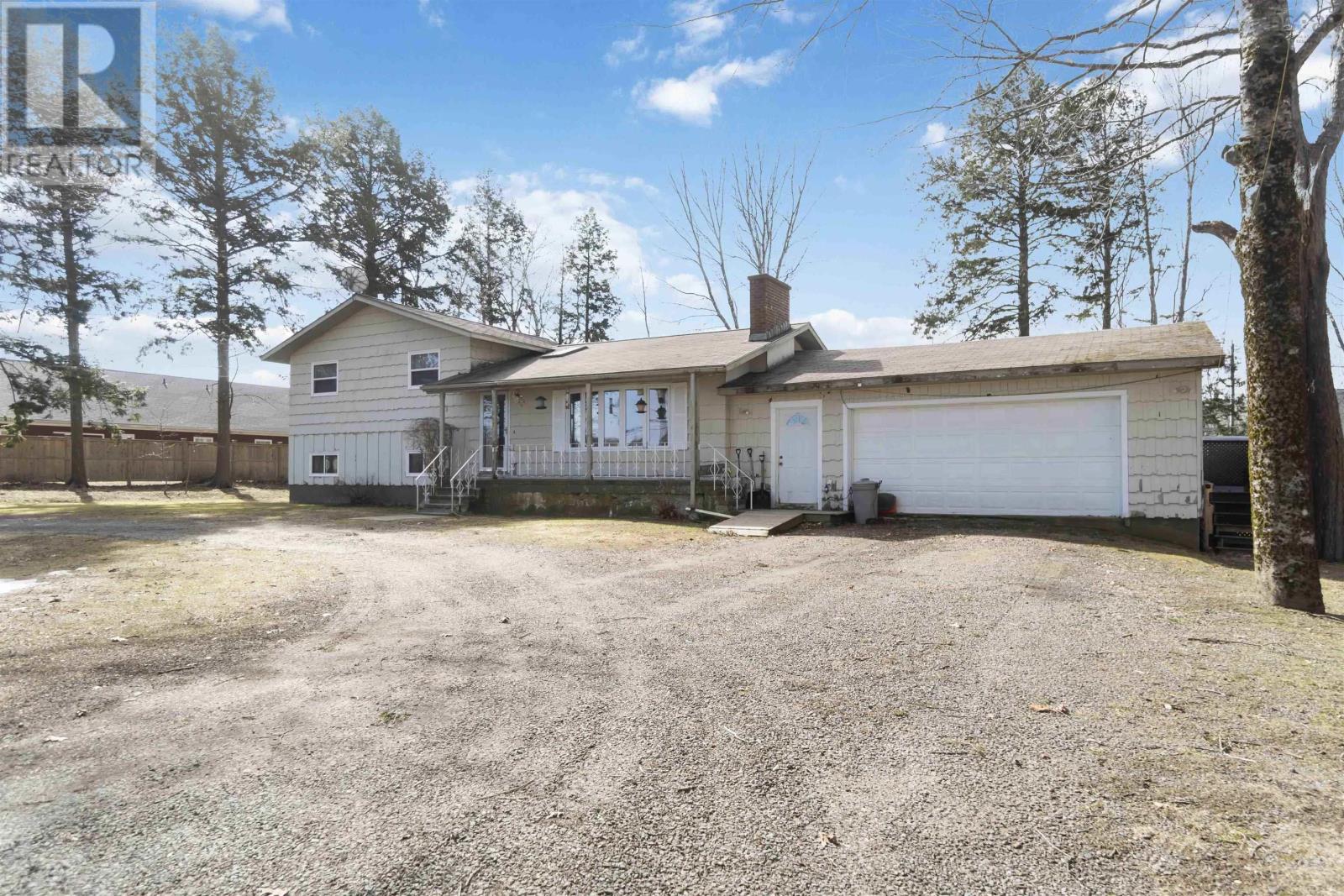 847 Rocknotch Road, Greenwood, Nova Scotia  B0P 1R0 - Photo 2 - 202404179