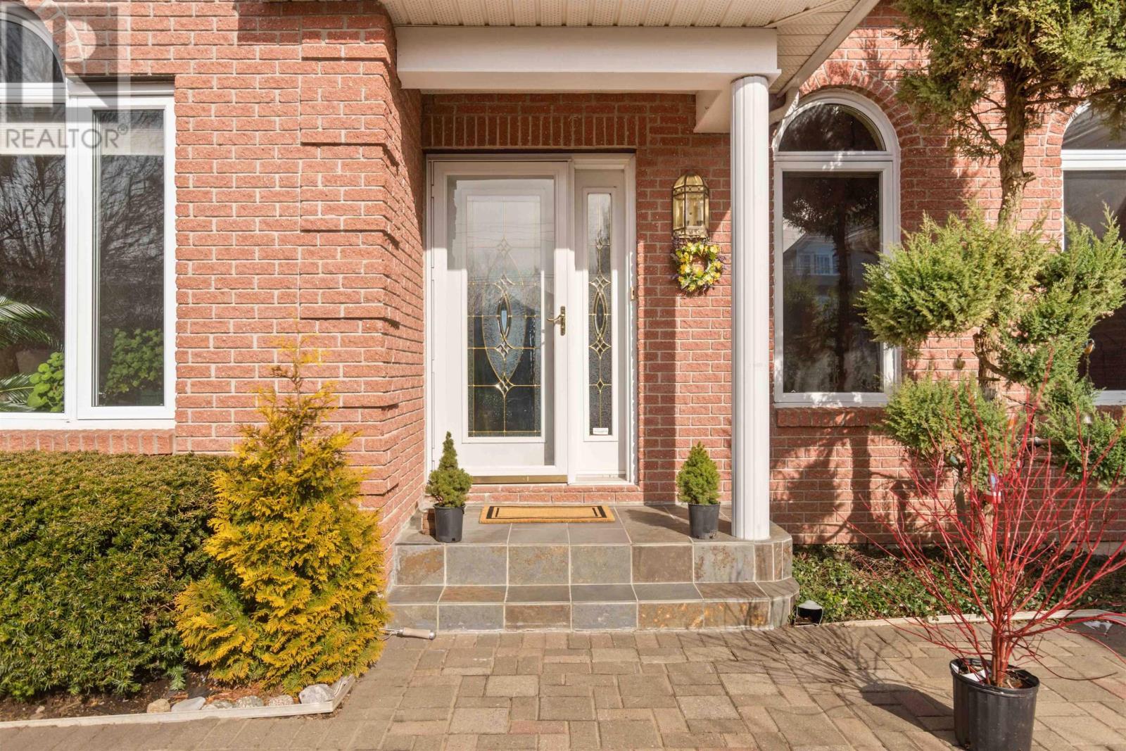 77 Bishop Avenue, Wolfville, Nova Scotia  B4P 2L6 - Photo 4 - 202405327