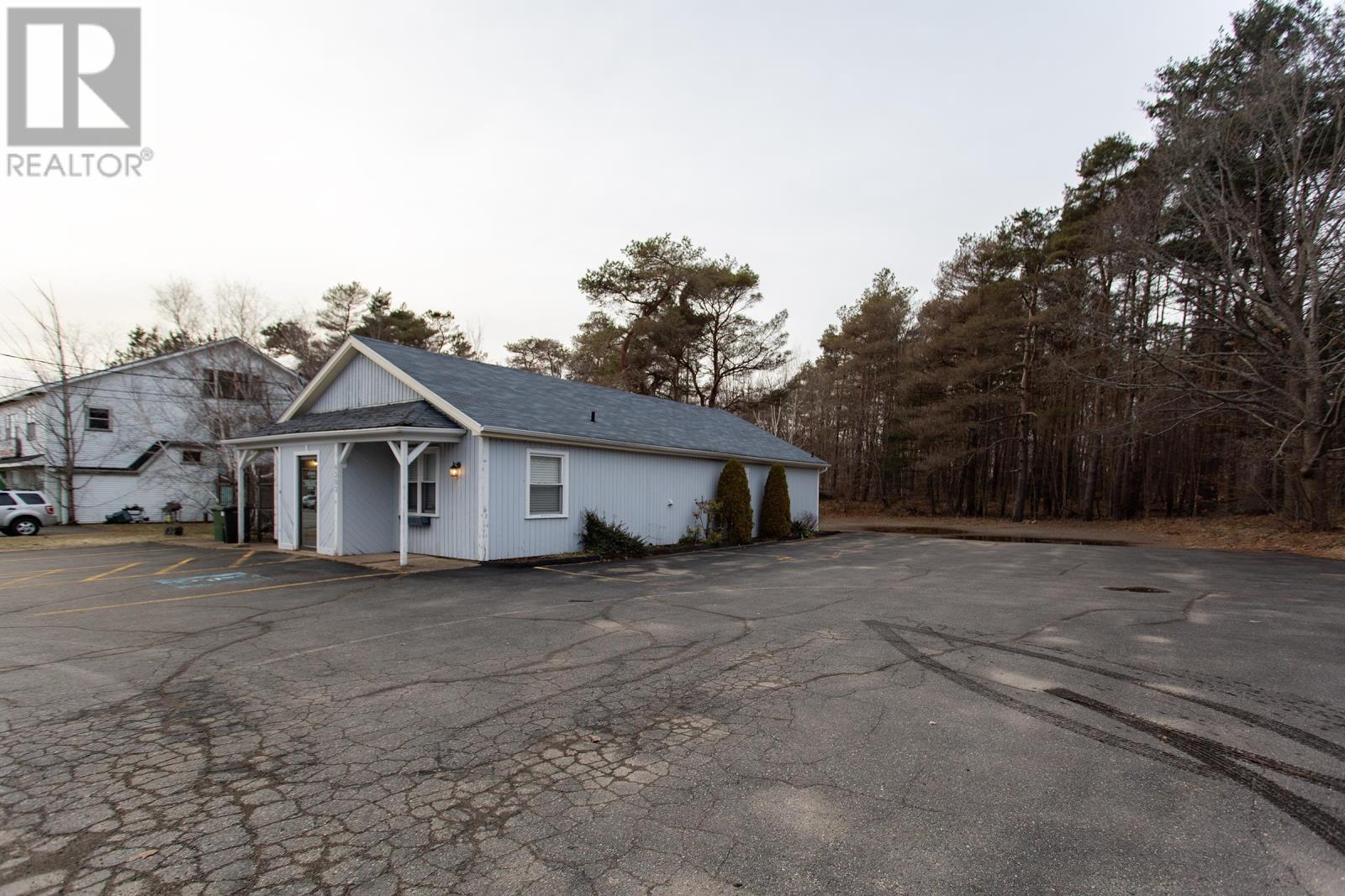 4383 Highway 1, Berwick, Nova Scotia  B0P 1E0 - Photo 2 - 202405332