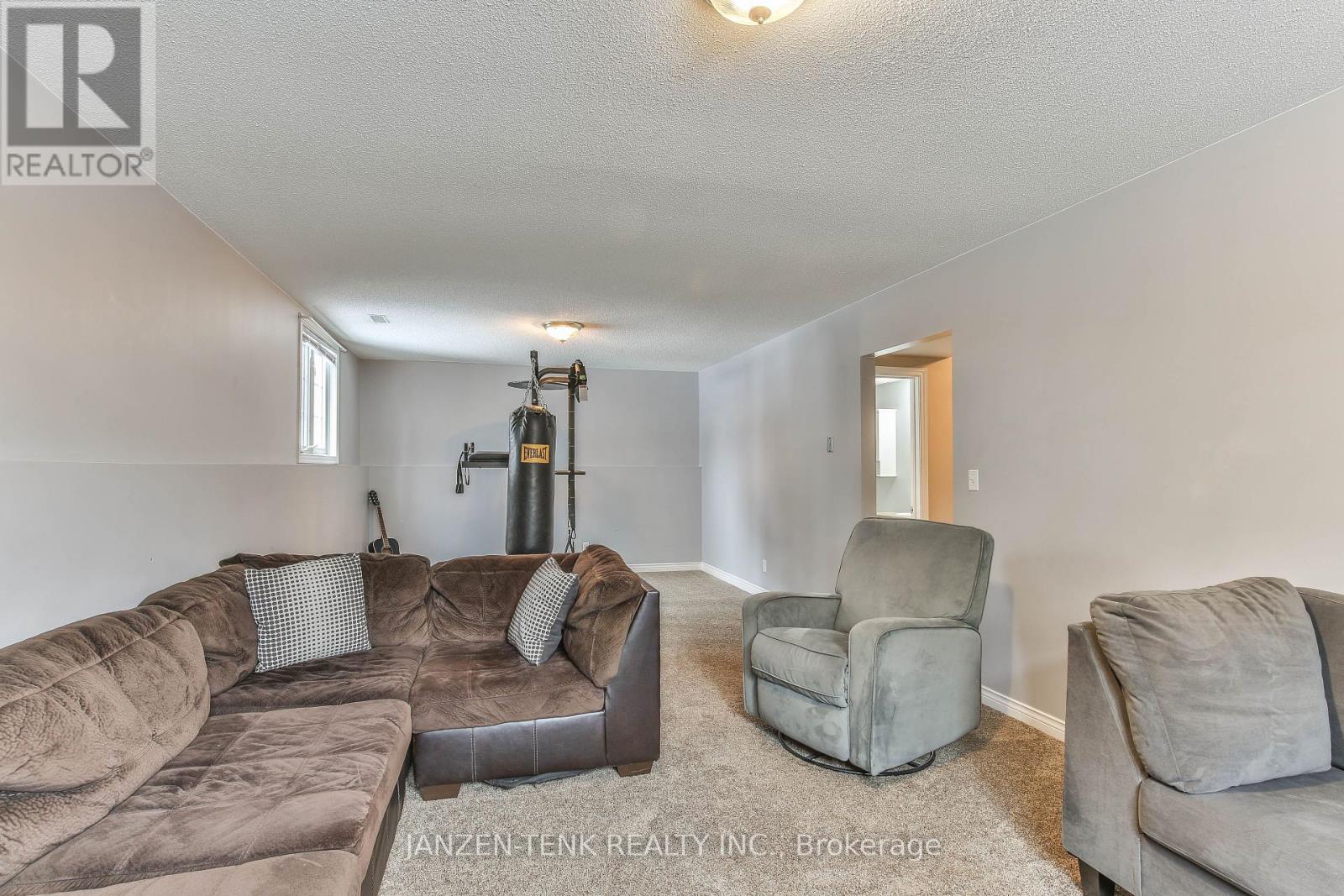 63 South St E, Aylmer, Ontario  N5H 1P7 - Photo 17 - X8169660