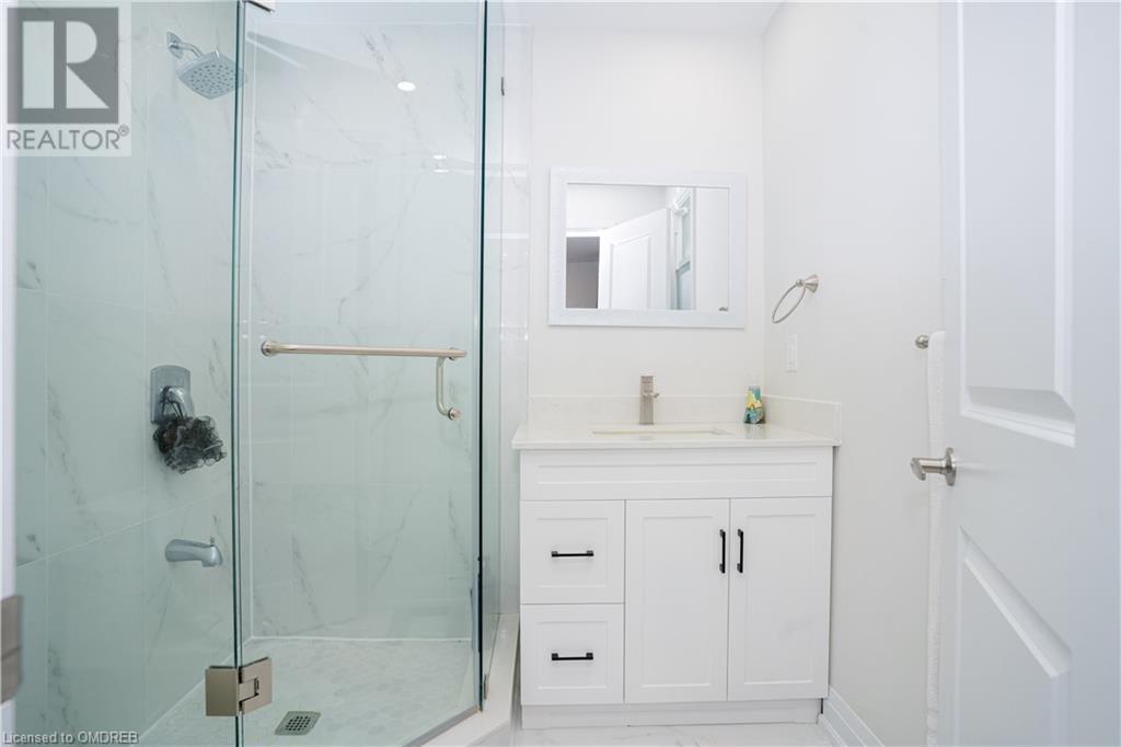 5021 Brady Avenue, Burlington, Ontario  L7L 3X5 - Photo 19 - 40556610