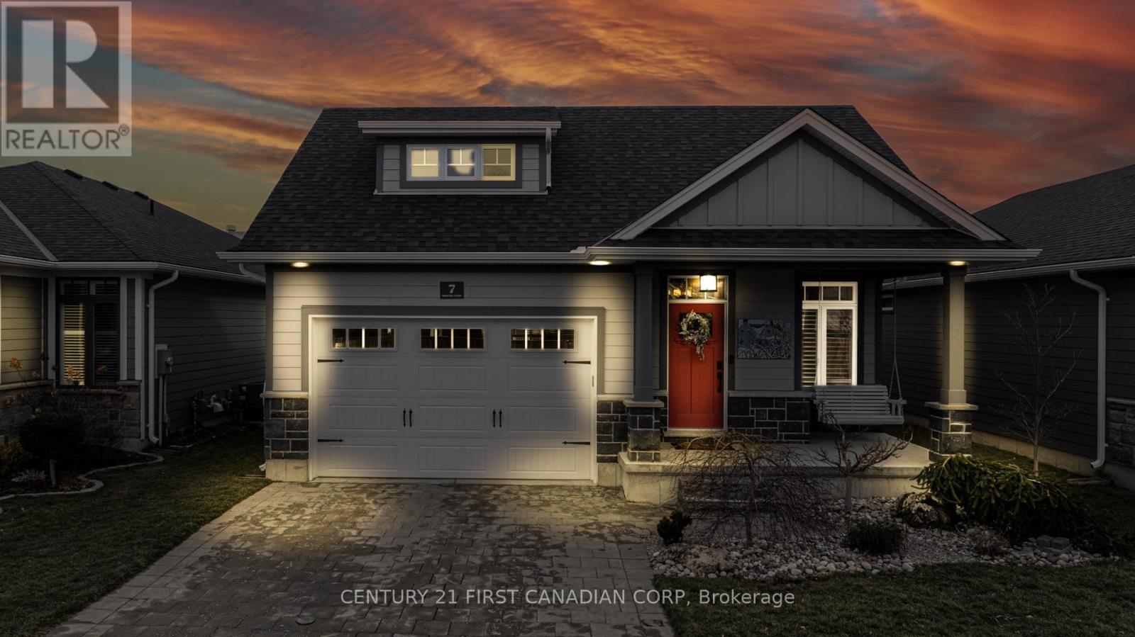 #34 -7 Sunrise Lane, Lambton Shores, Ontario  N0M 1T0 - Photo 4 - X8169816