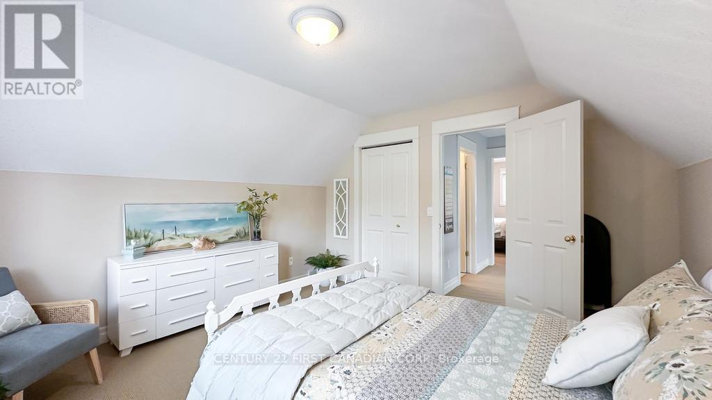 8 Harbour Crt, Lambton Shores, Ontario  N0M 1G0 - Photo 37 - X8170132