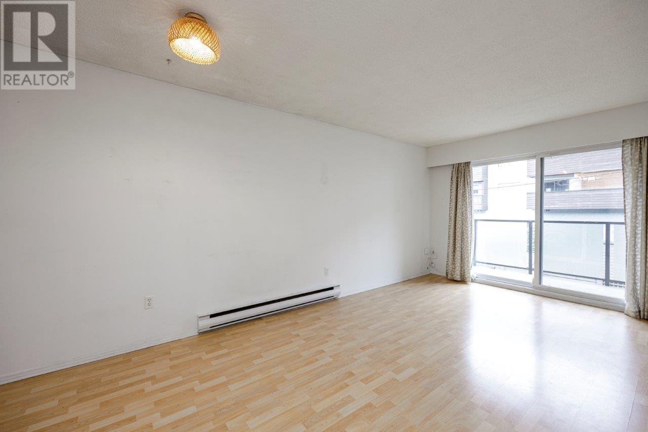 205 212 Forbes Avenue, North Vancouver, British Columbia  V7M 3E5 - Photo 8 - R2862479