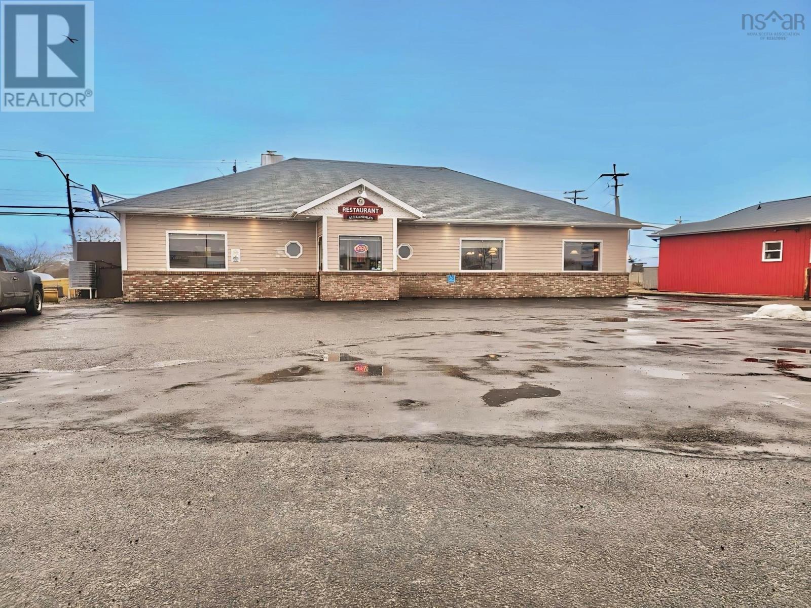 6 Sterling Road, Glace Bay, Nova Scotia  B1A 3X3 - Photo 1 - 202405363