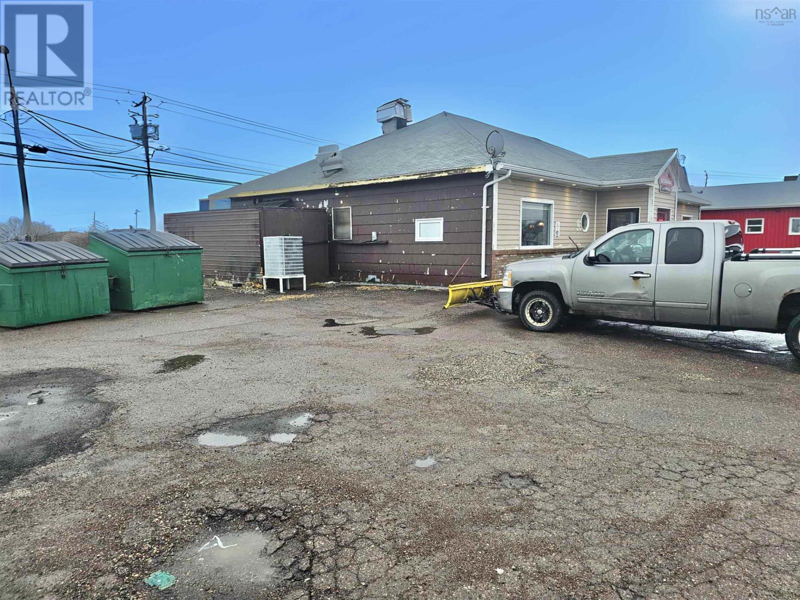 6 Sterling Road, Glace Bay, Nova Scotia  B1A 3X3 - Photo 4 - 202405363