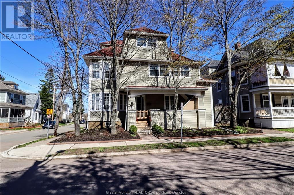 173 Church St, Moncton, New Brunswick  E1C 4Z8 - Photo 4 - M158183