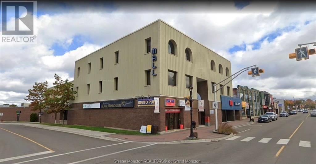 342 Main St, Shediac, New Brunswick  E4P 3G0 - Photo 1 - M158174