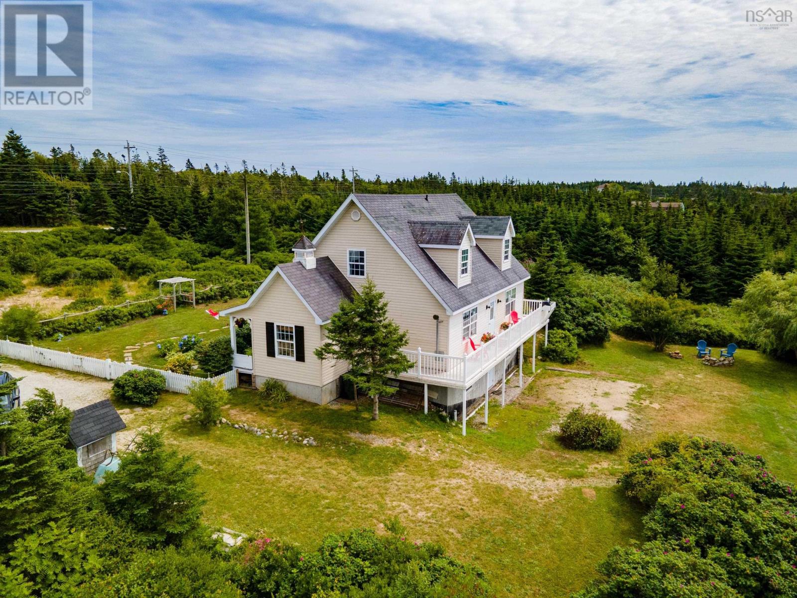 570 Highway 330, North East Point, Nova Scotia  B0W 2P0 - Photo 3 - 202405370