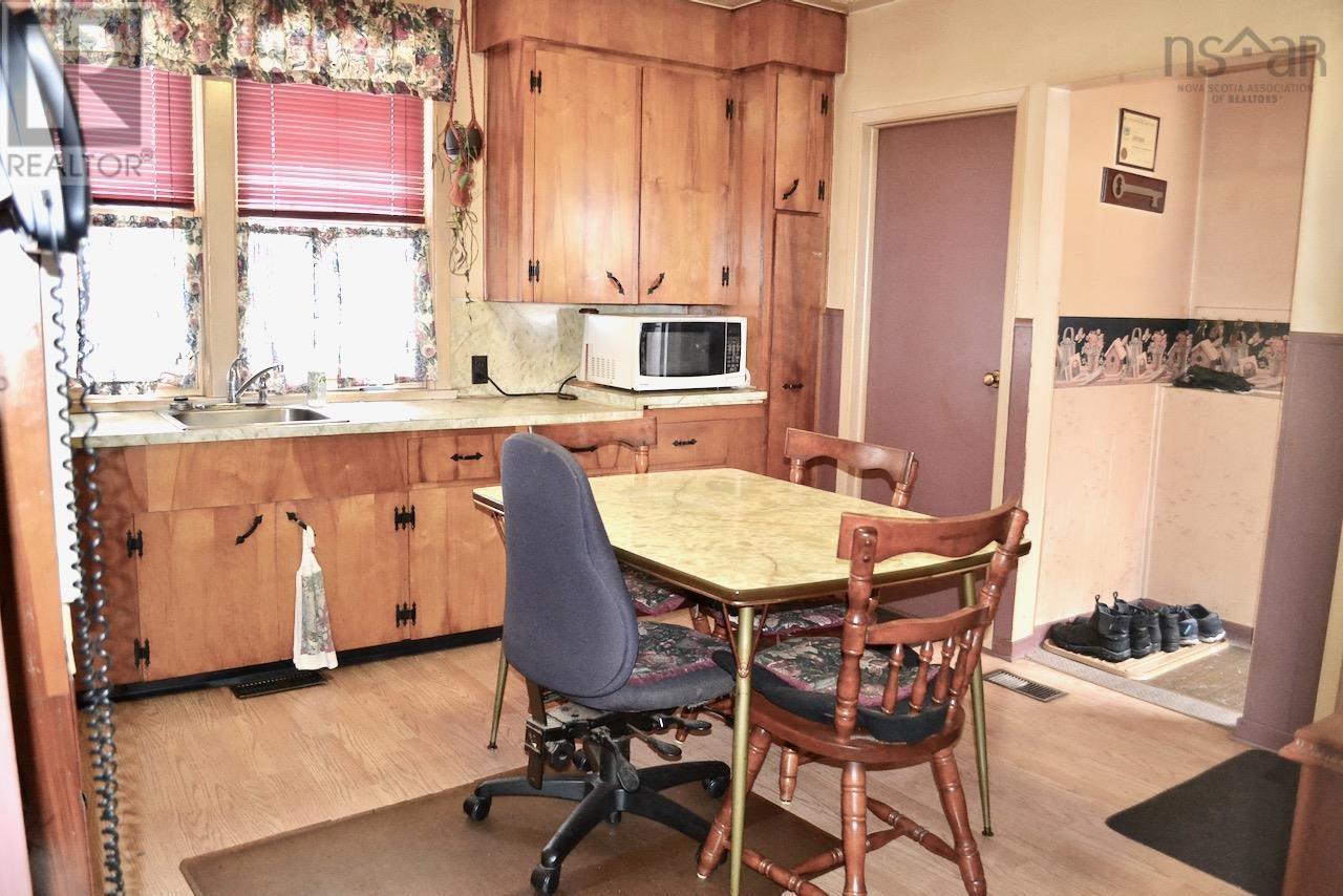 898 Windermere Road, South Berwick, Nova Scotia  B0P 1E0 - Photo 4 - 202405372
