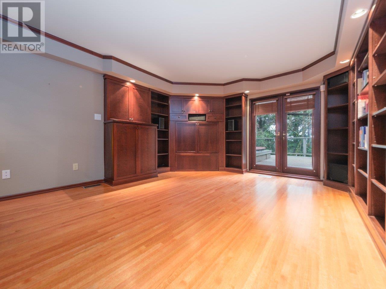 5615 Eagle Court, North Vancouver, British Columbia  V7R 4V4 - Photo 25 - R2862488
