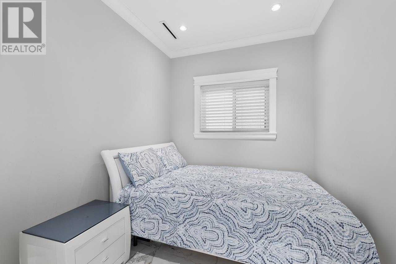 5829 Fleming Street, Vancouver, British Columbia  V5P 3G4 - Photo 12 - R2862543