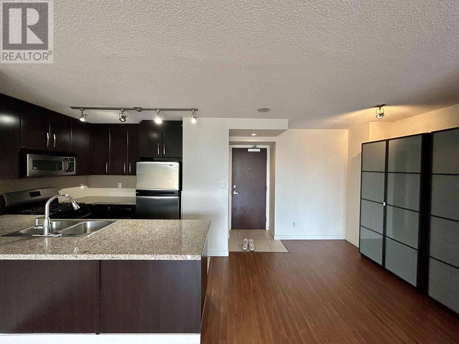 605 5068 Kwantlen Street, Richmond, British Columbia  V6X 4K4 - Photo 3 - R2862546