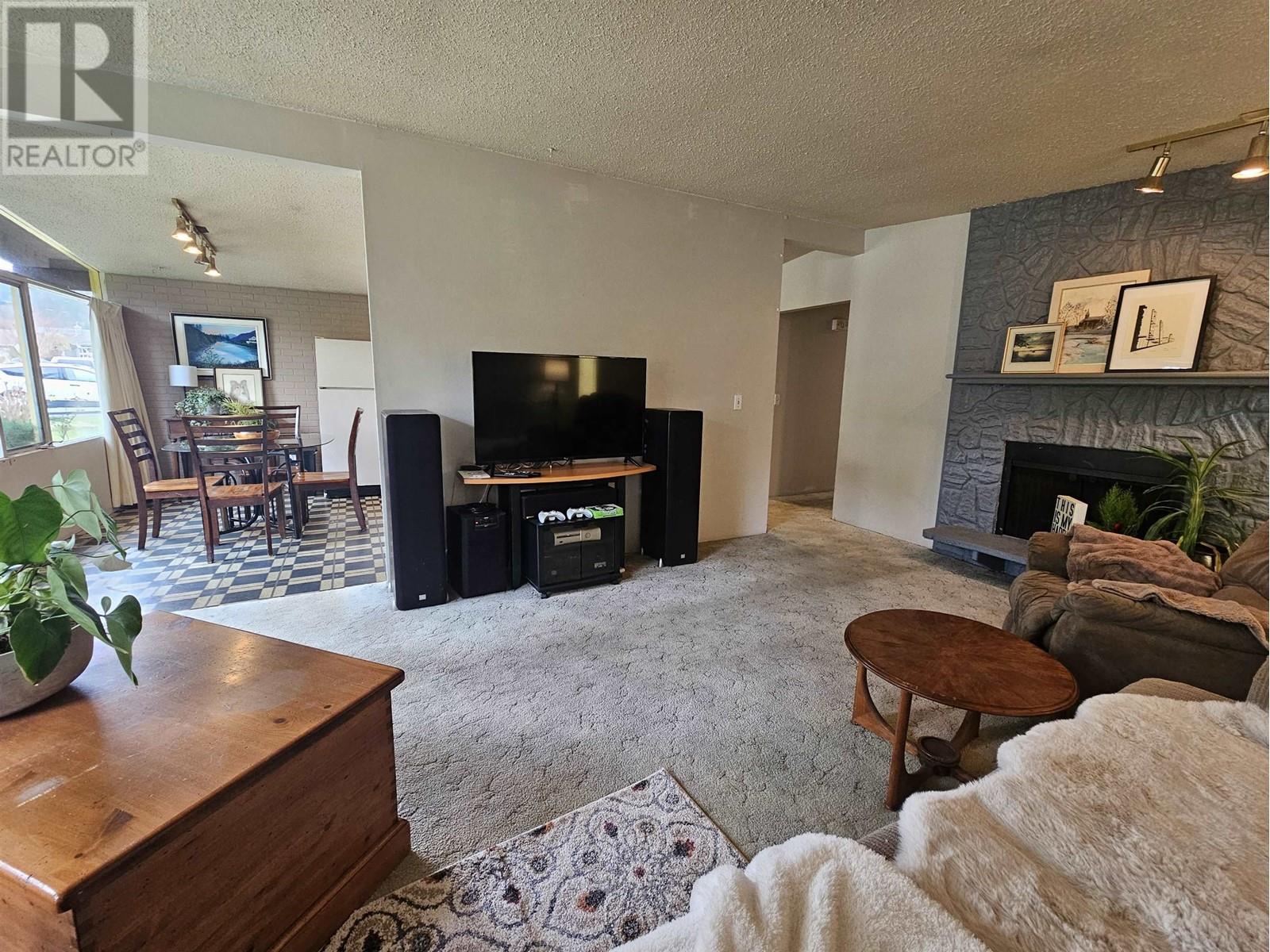 1802 Garden Place, Squamish, British Columbia  V8B 0X5 - Photo 10 - R2862552