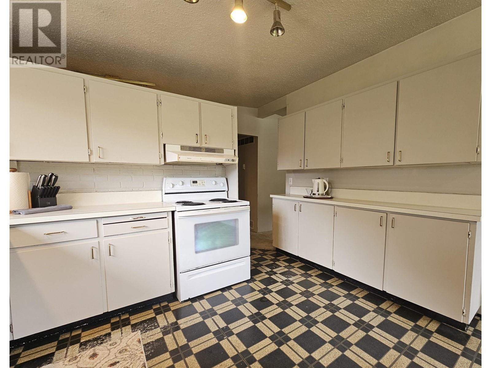 1802 Garden Place, Squamish, British Columbia  V8B 0X5 - Photo 8 - R2862552