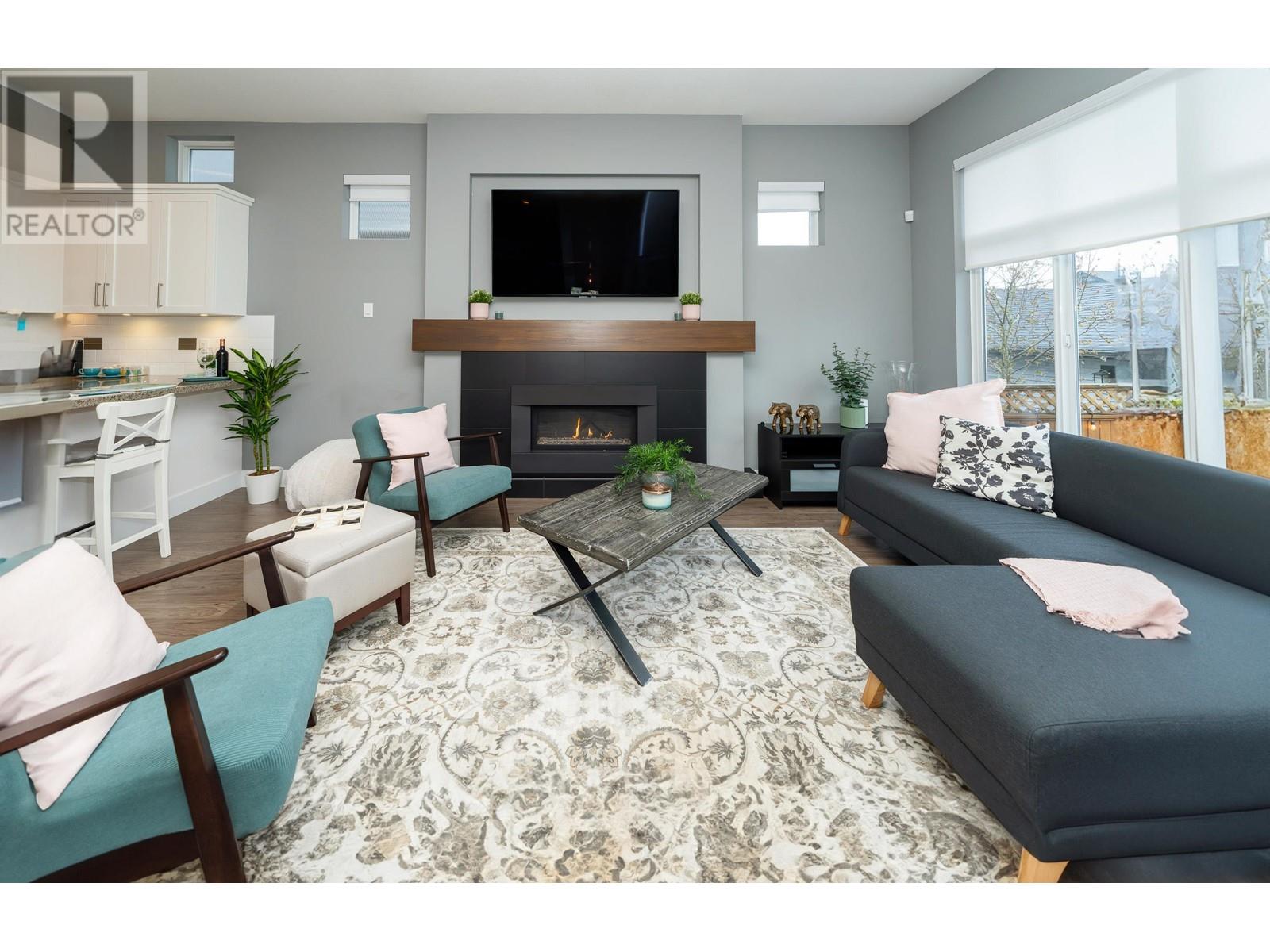 10501 Robertson Street, Maple Ridge, British Columbia  V2W 0H8 - Photo 16 - R2862542