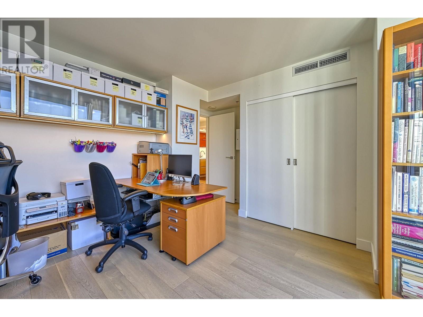 1902 8 Smithe Mews, Vancouver, British Columbia  V6B 0A5 - Photo 23 - R2862524