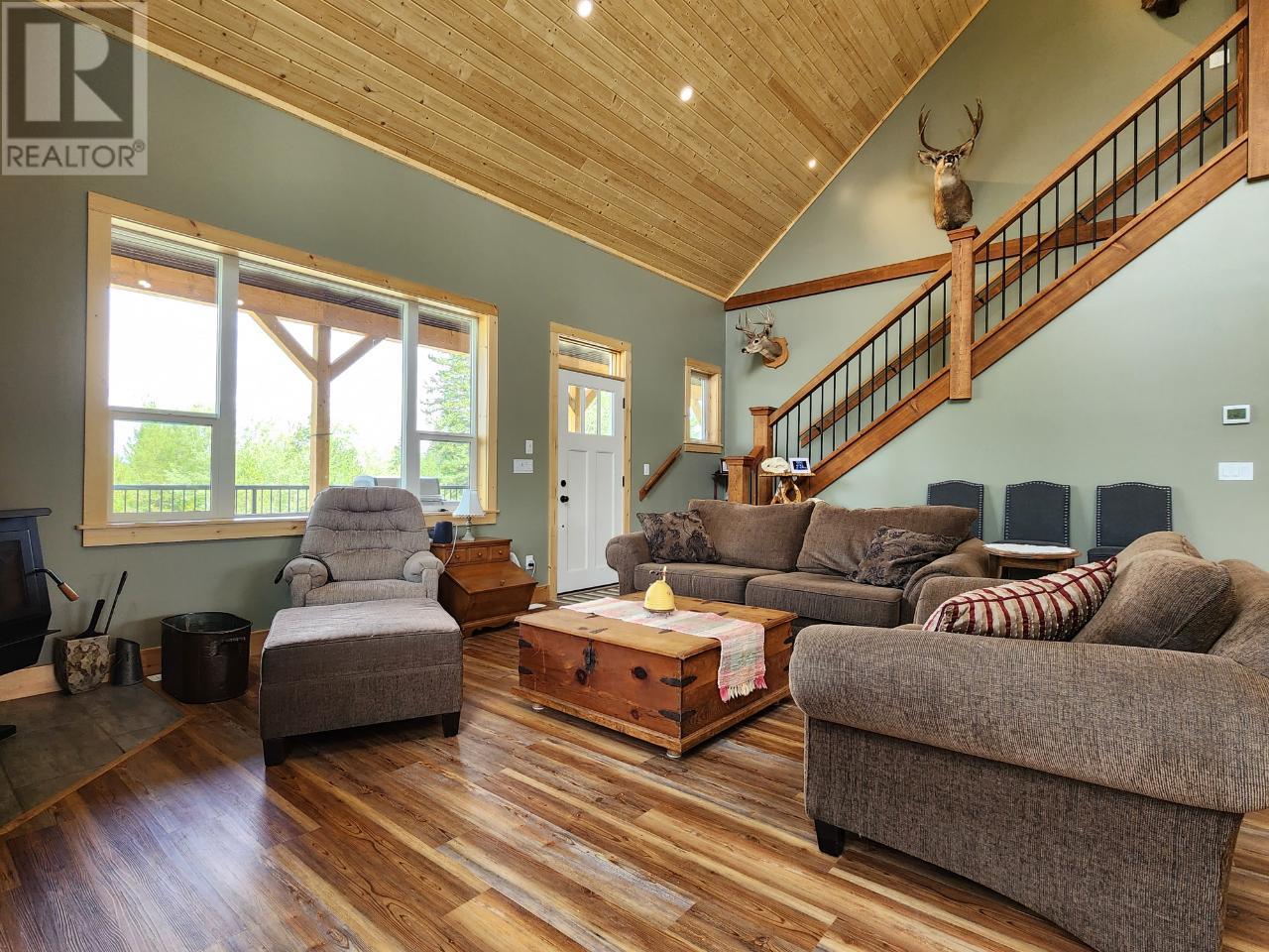 3630 Sharptail Road, Clinton, British Columbia   - Photo 13 - 177391