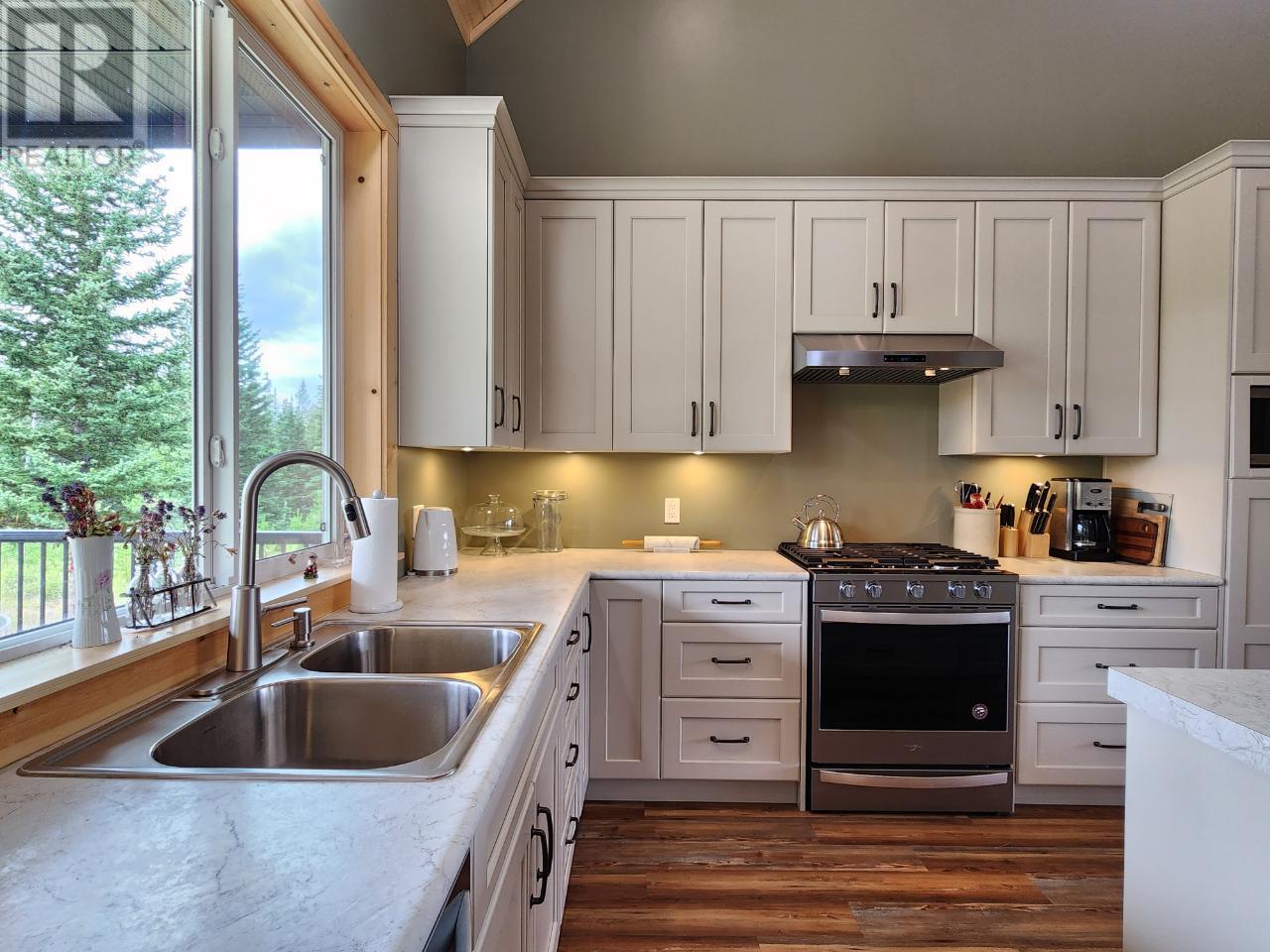 3630 Sharptail Road, Clinton, British Columbia   - Photo 6 - 177391