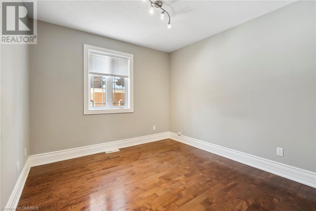 35 Adelaide Street, Barrie, Ontario  L4N 3T4 - Photo 18 - 40561336
