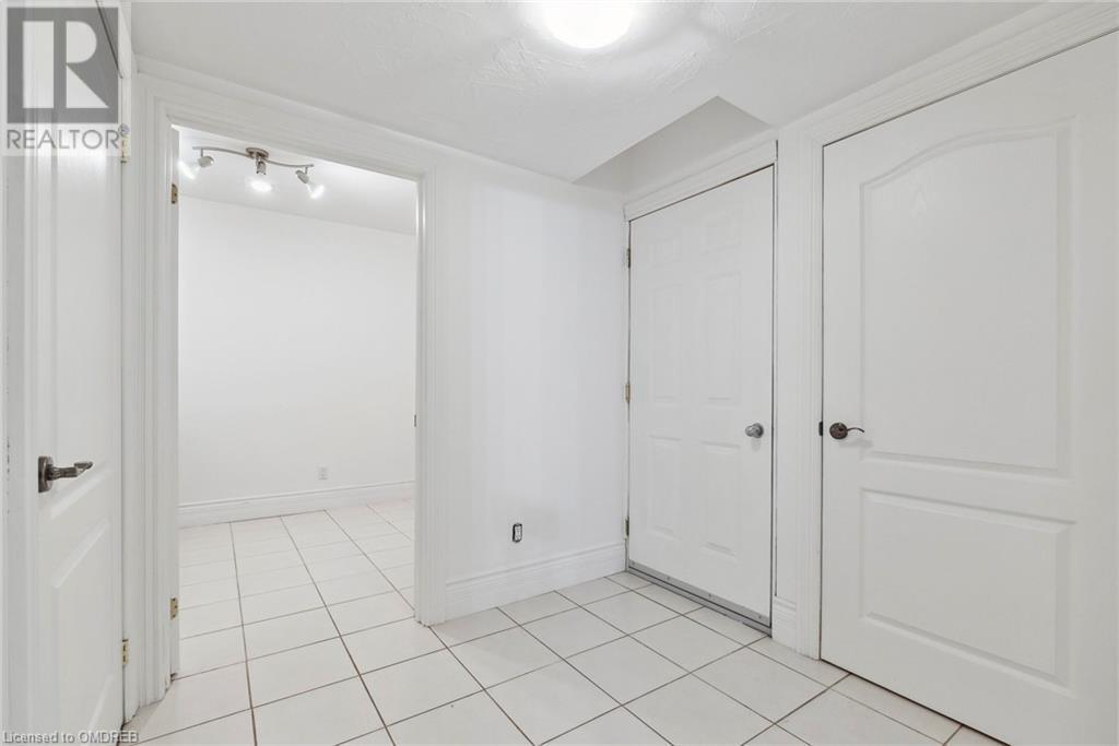 35 Adelaide Street, Barrie, Ontario  L4N 3T4 - Photo 31 - 40561336