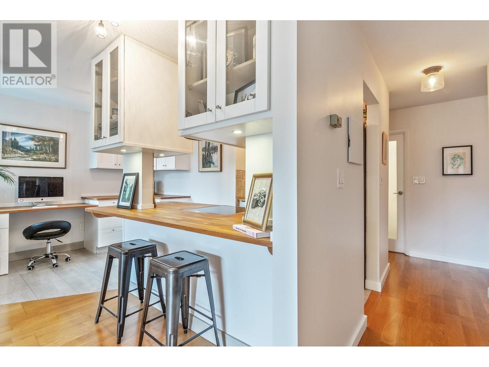 304 1611 E 3rd Avenue, Vancouver, British Columbia  V5N 1H1 - Photo 10 - R2862558