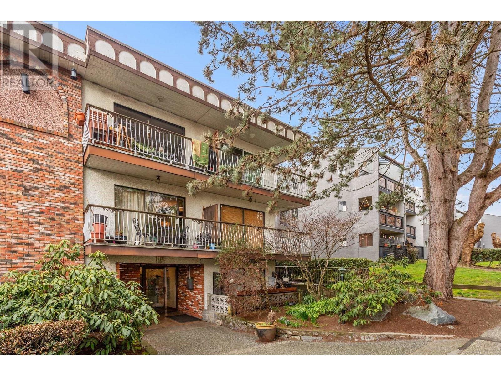 304 1611 E 3rd Avenue, Vancouver, British Columbia  V5N 1H1 - Photo 21 - R2862558