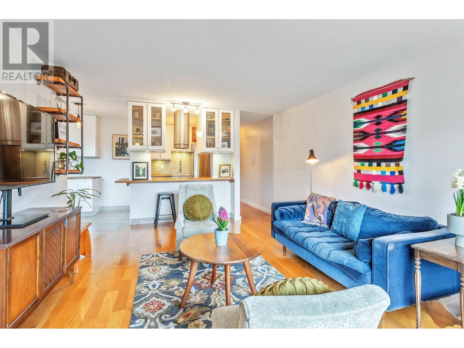 304 1611 E 3rd Avenue, Vancouver, British Columbia  V5N 1H1 - Photo 5 - R2862558