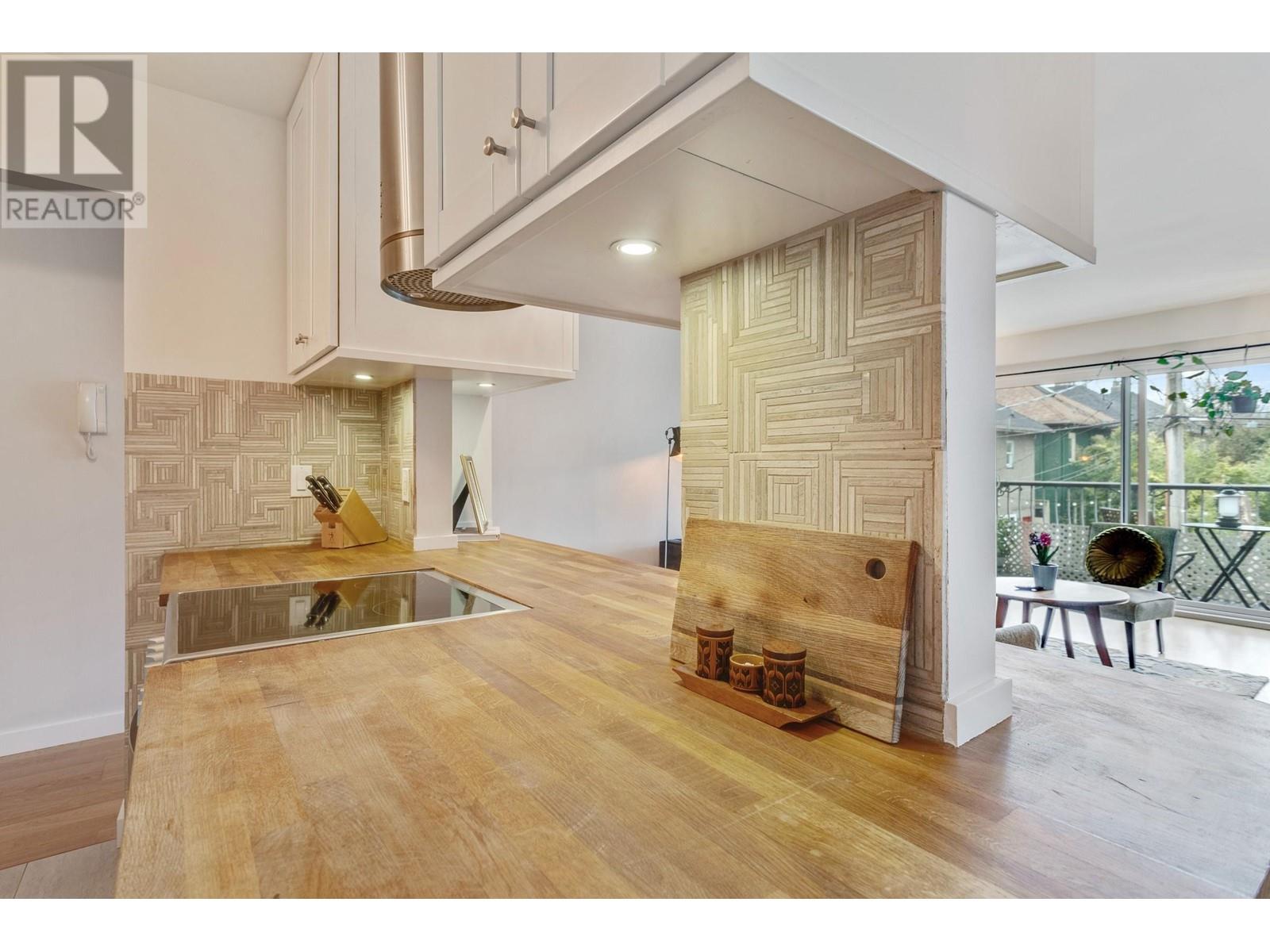 304 1611 E 3rd Avenue, Vancouver, British Columbia  V5N 1H1 - Photo 6 - R2862558