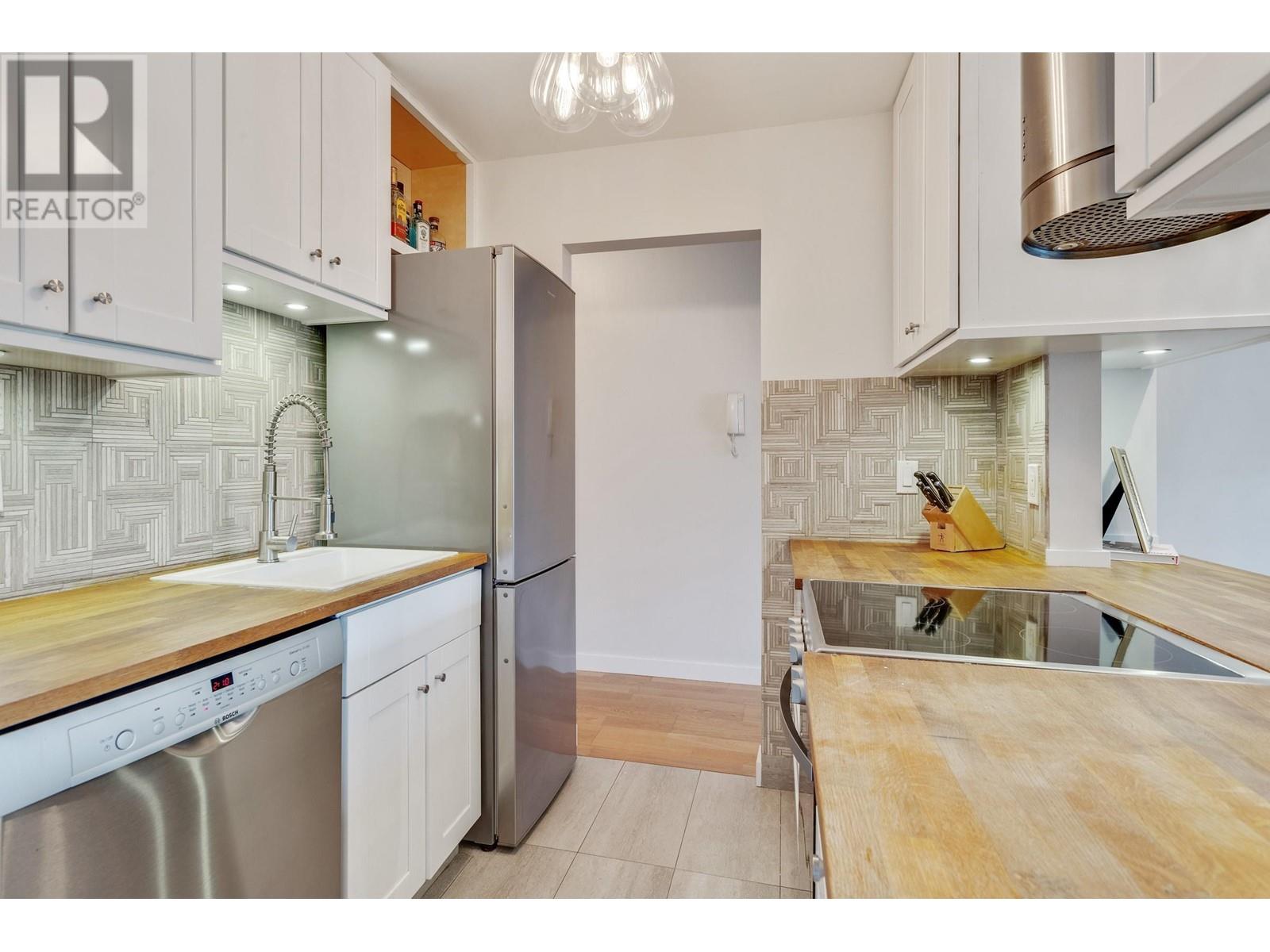 304 1611 E 3rd Avenue, Vancouver, British Columbia  V5N 1H1 - Photo 7 - R2862558