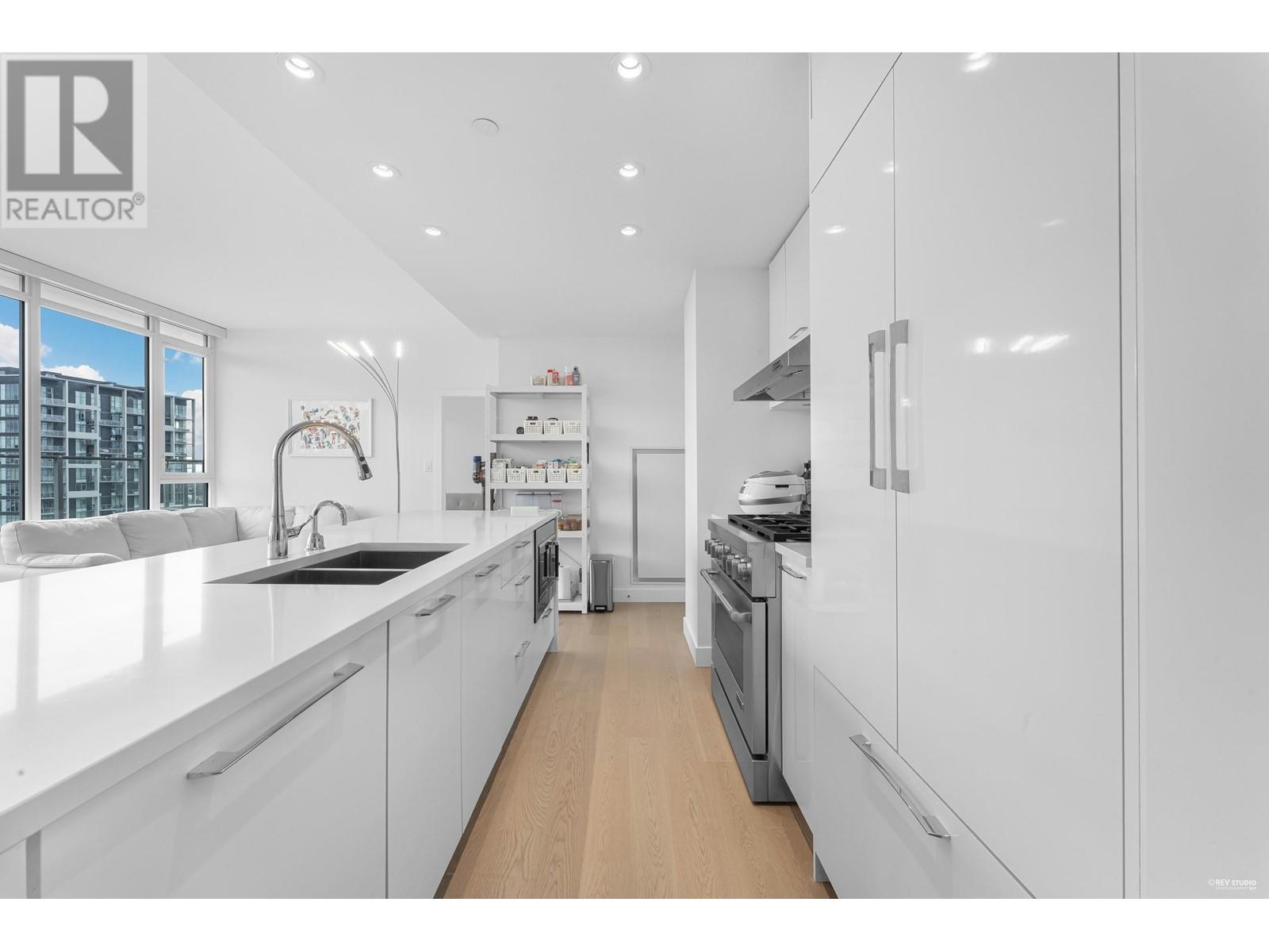 1107 3557 Sawmill Crescent, Vancouver, British Columbia  V5S 0E2 - Photo 8 - R2862597
