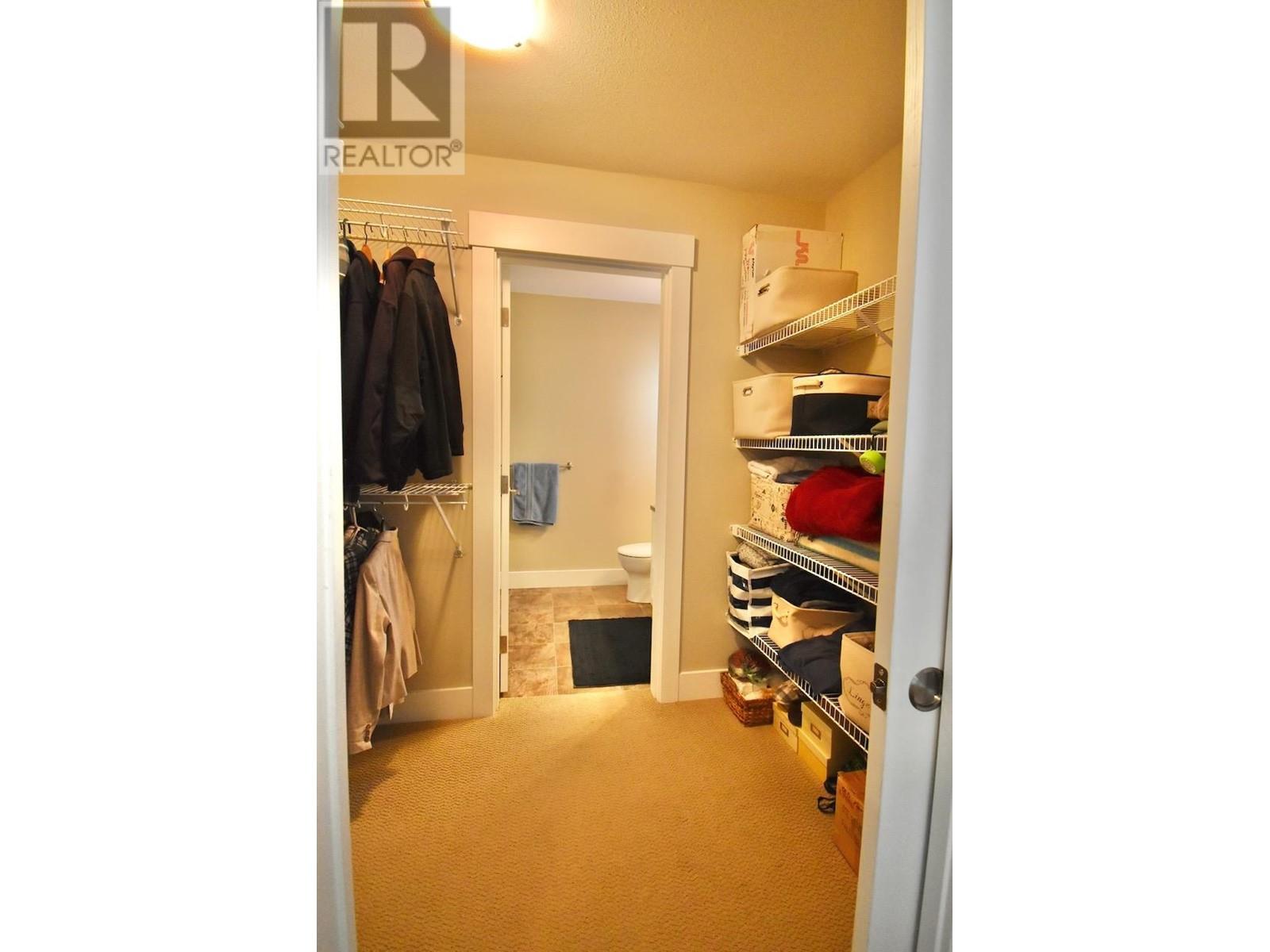 1047 Woodsworth Road, Gibsons, British Columbia  V0N 1V7 - Photo 15 - R2862595