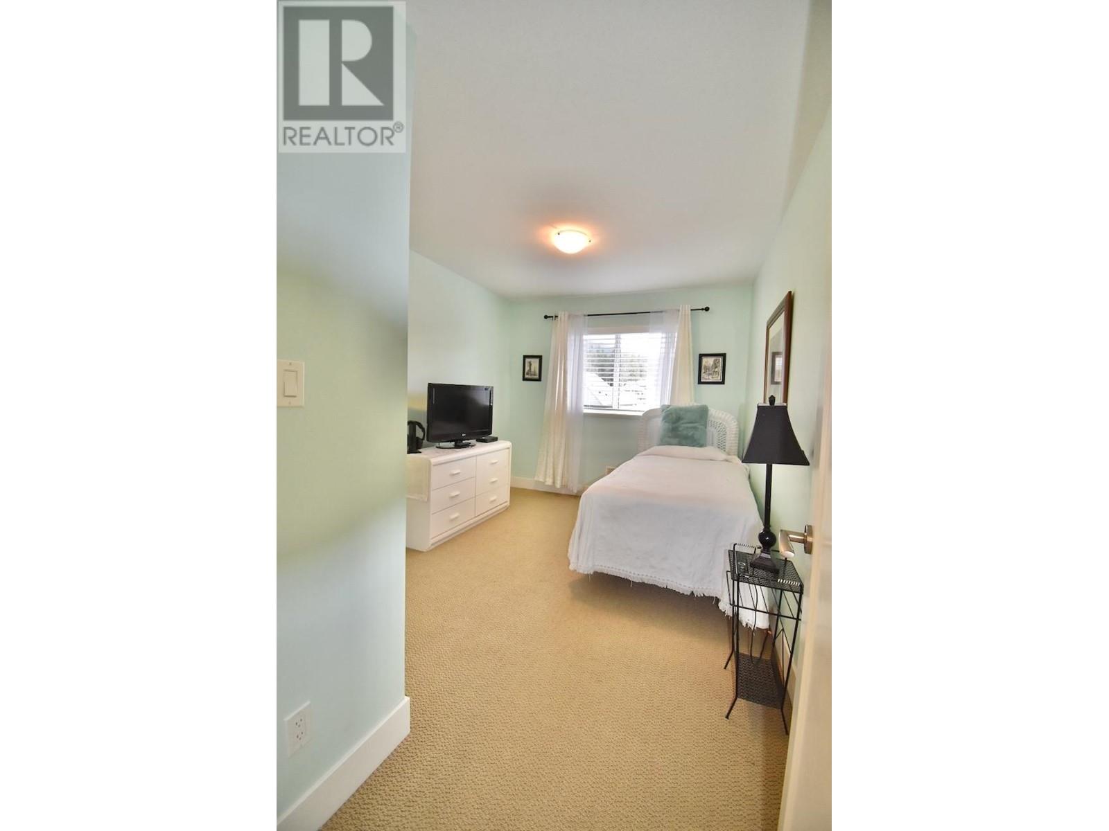 1047 Woodsworth Road, Gibsons, British Columbia  V0N 1V7 - Photo 24 - R2862595