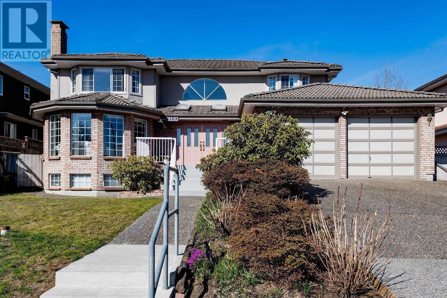 6169 Lochdale Street, Burnaby, British Columbia  V5B 2M6 - Photo 1 - R2862617
