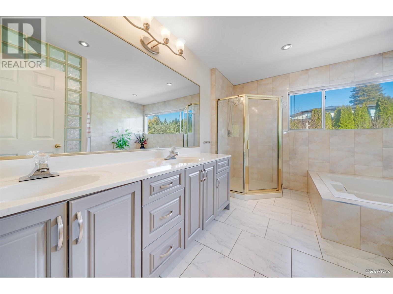 6169 Lochdale Street, Burnaby, British Columbia  V5B 2M6 - Photo 23 - R2862617