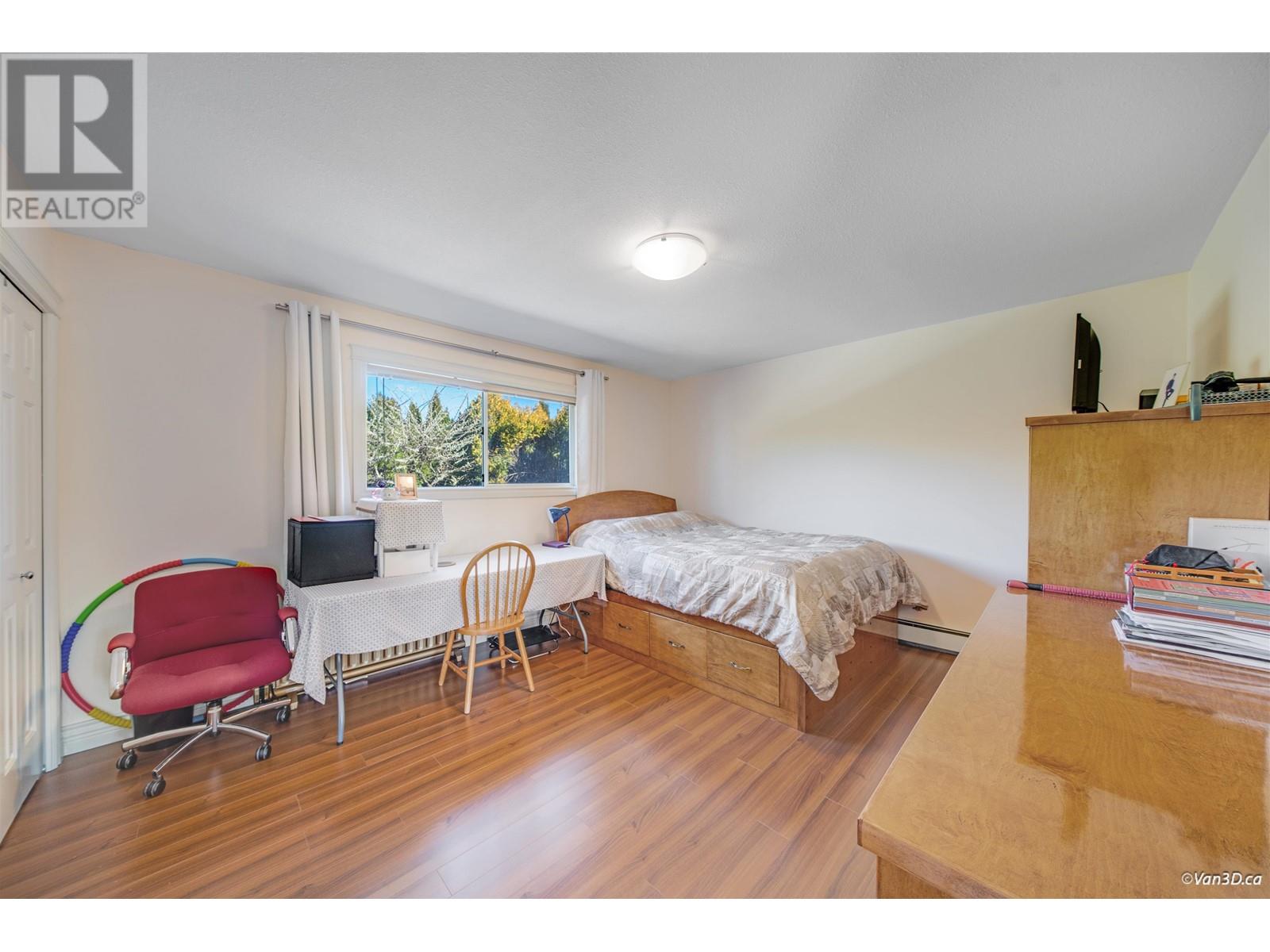 6169 Lochdale Street, Burnaby, British Columbia  V5B 2M6 - Photo 26 - R2862617