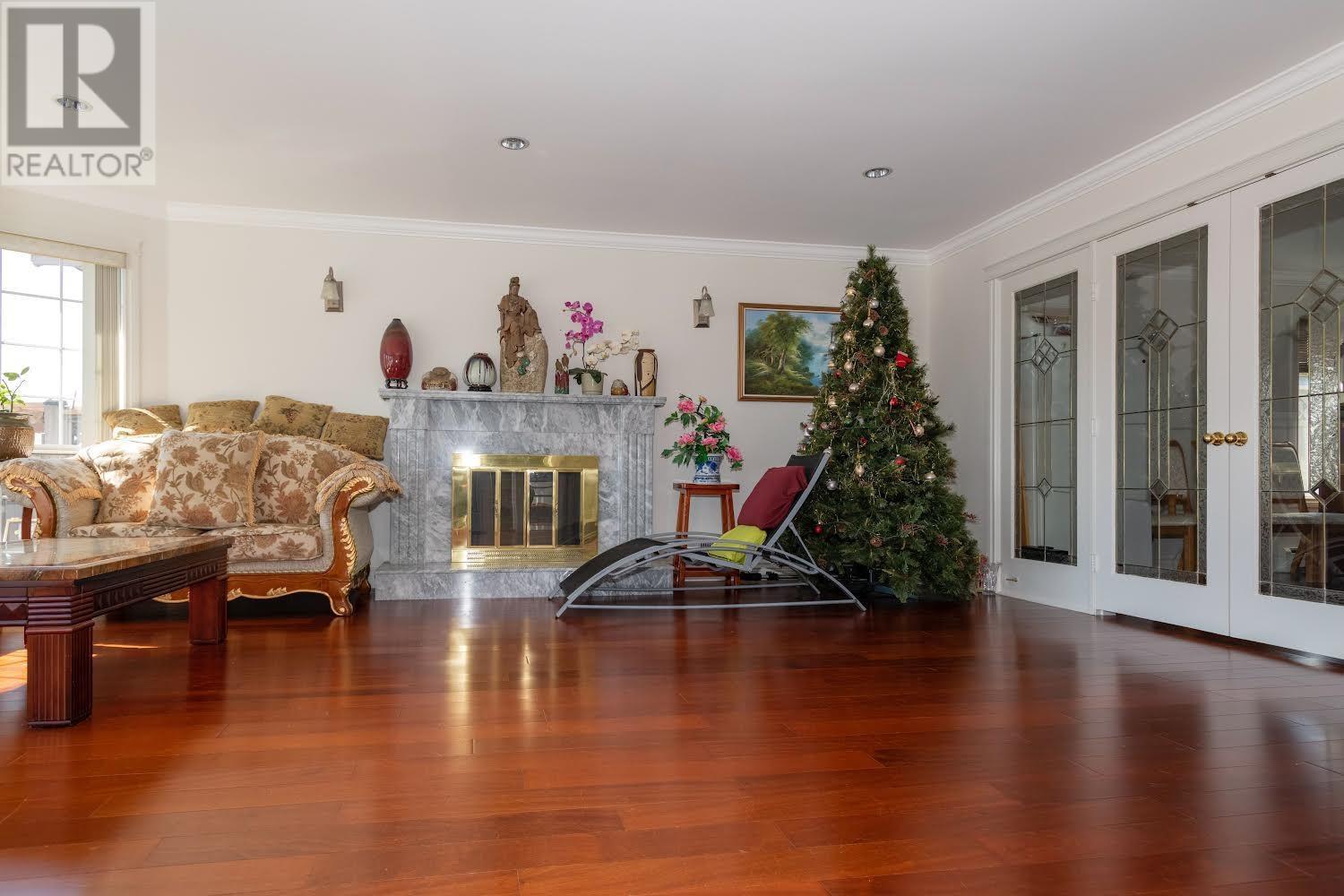 6169 Lochdale Street, Burnaby, British Columbia  V5B 2M6 - Photo 9 - R2862617