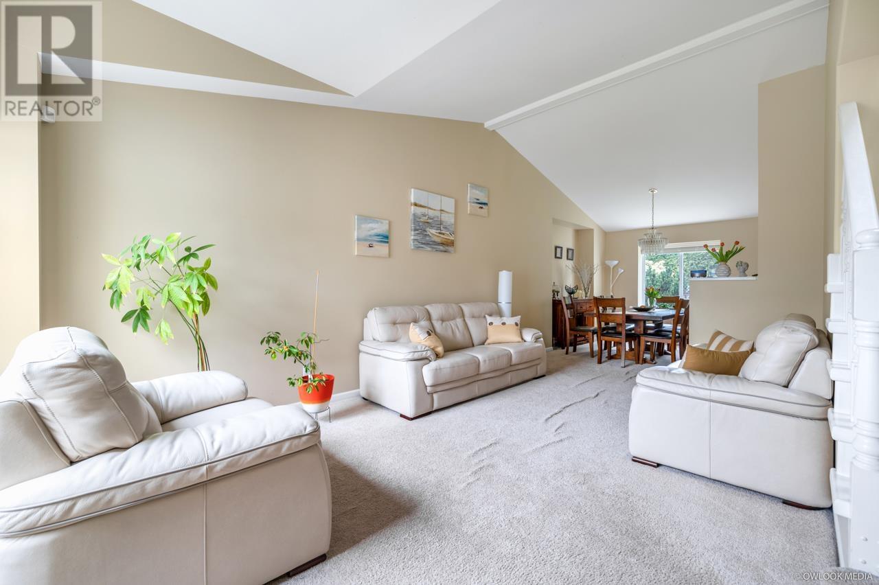11651 230b Street, Maple Ridge, British Columbia  V2X 1Z4 - Photo 5 - R2862650