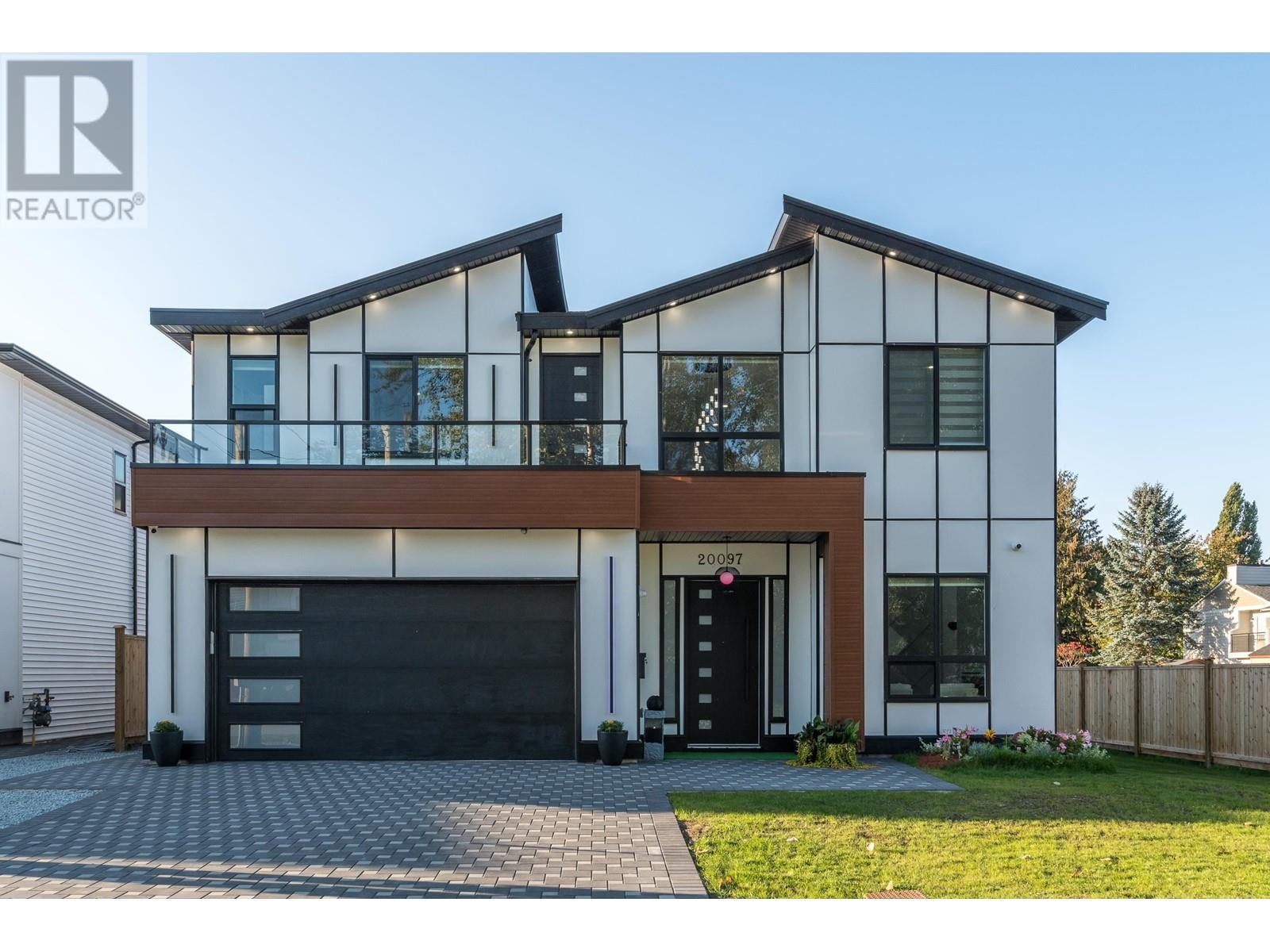 20097 Hampton Street, Maple Ridge, British Columbia  V2X 1Z1 - Photo 1 - R2862684