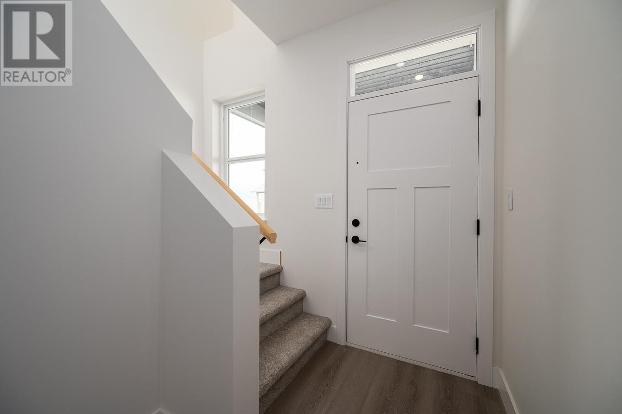 118-2648 Tranquille Rd, Kamloops, British Columbia  V2B 3P1 - Photo 3 - 177401
